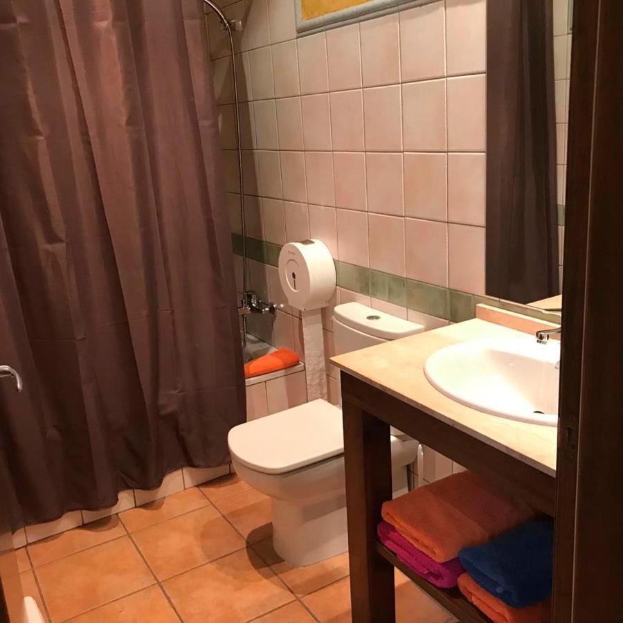 Hotel Familiar Bagá Екстериор снимка
