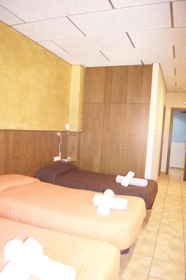 Hotel Familiar Bagá Екстериор снимка